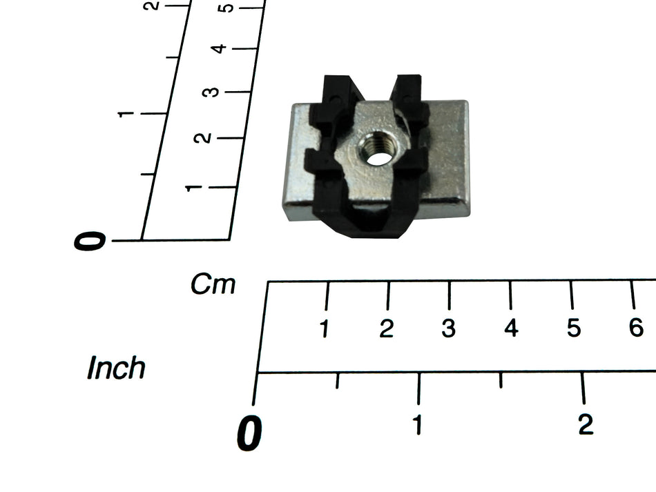 Demag Gleitmutter mit Halter M6, für C-Schiene, Montagewinkel, Konsolen, Anbaumaterial